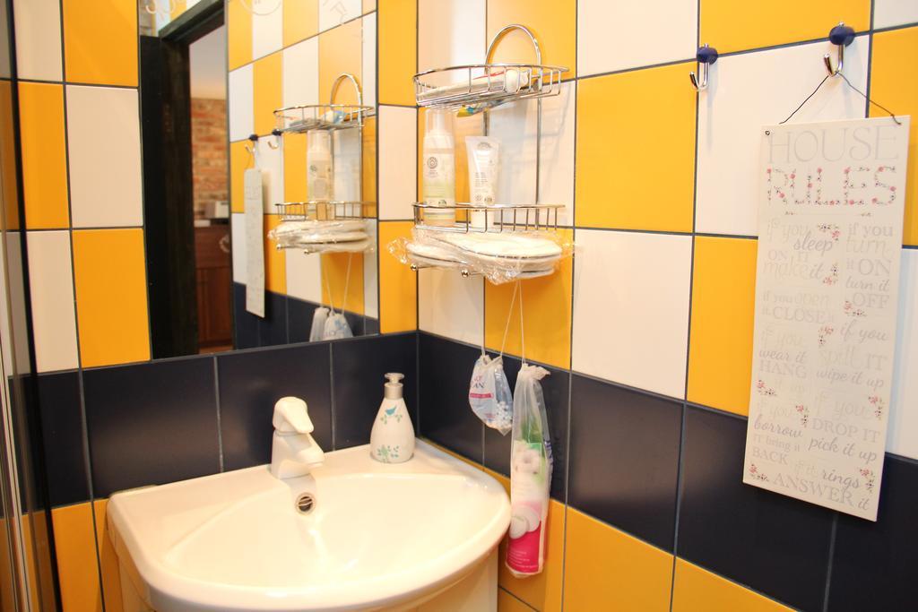 Positively Inspiring For 2 Apartment Parnu Bagian luar foto